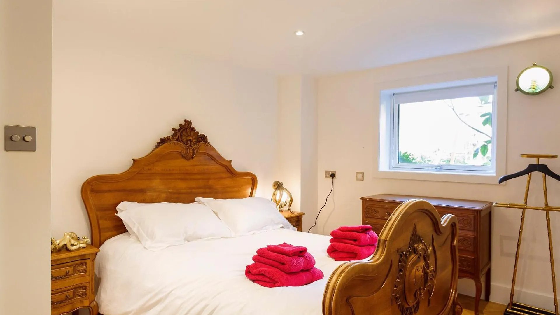 Eel Pie Boathouse Apartment Twickenham United Kingdom