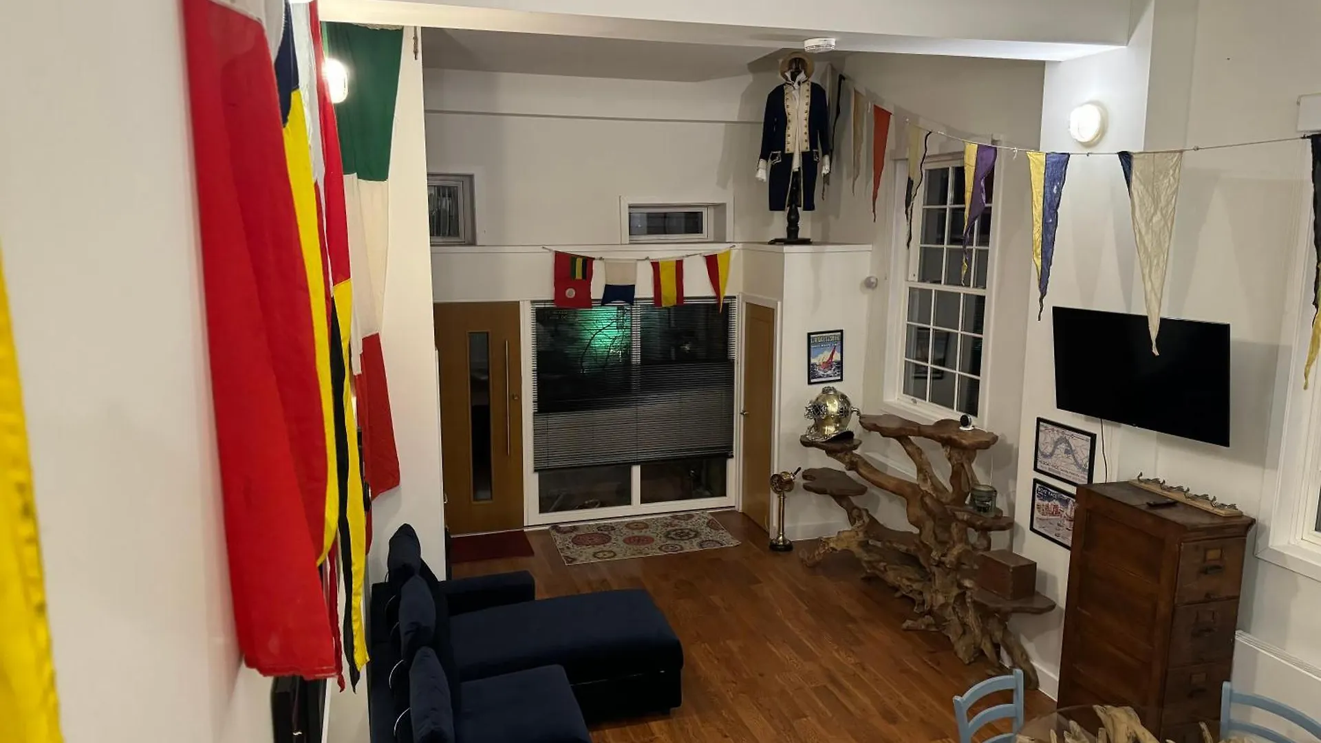 Eel Pie Boathouse Apartment Twickenham